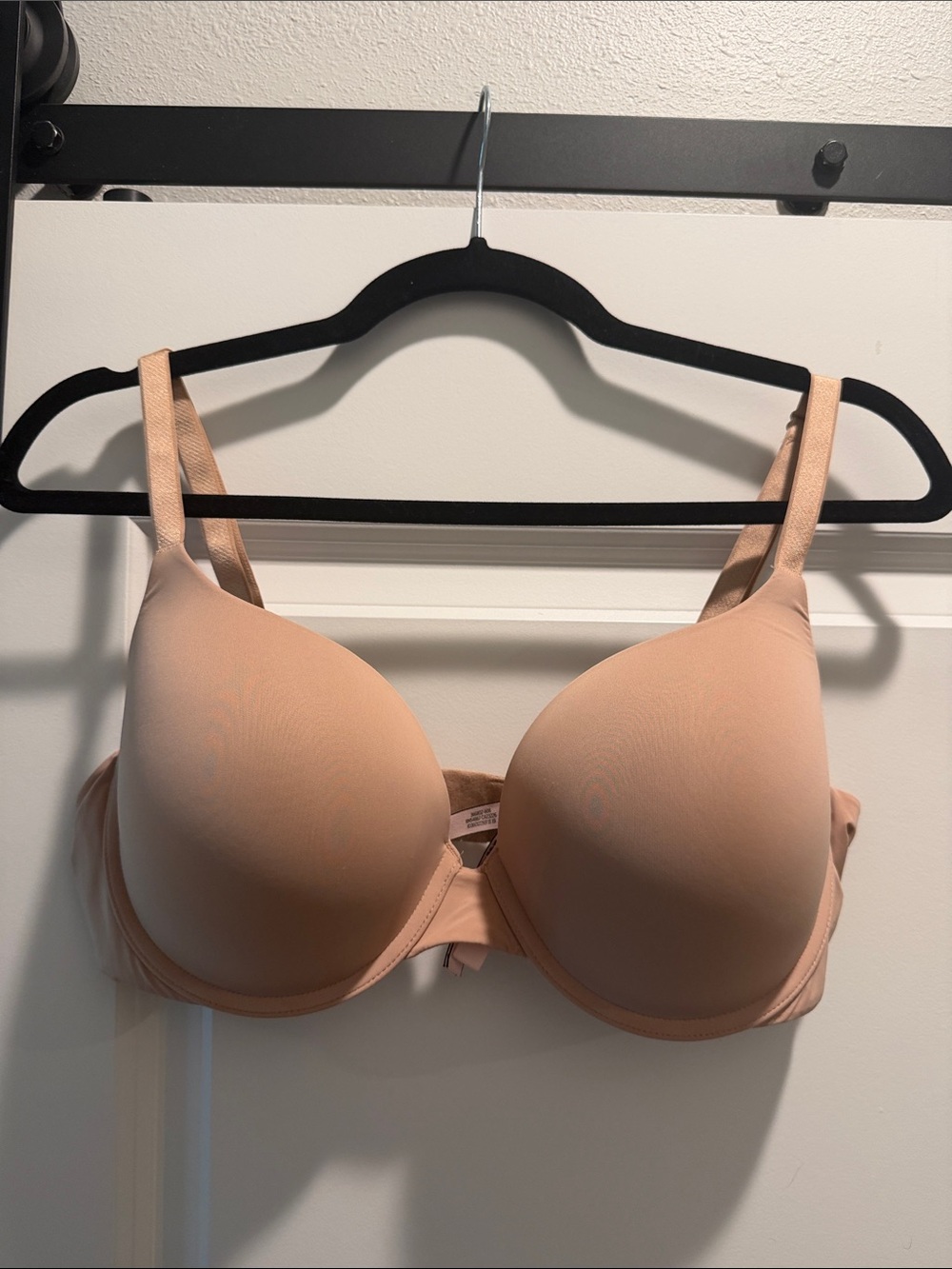 Victoria's Secret Nude/Peach T-Shirt Push-Up Bra